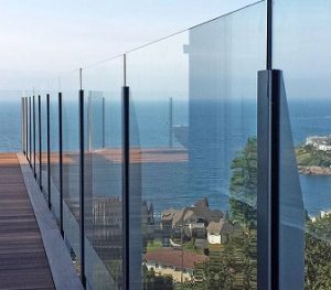 Aluminum glass railing system outside